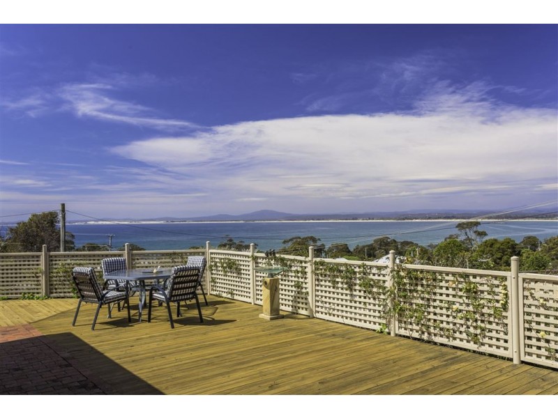 16 John Street West, Bridport TAS 7262