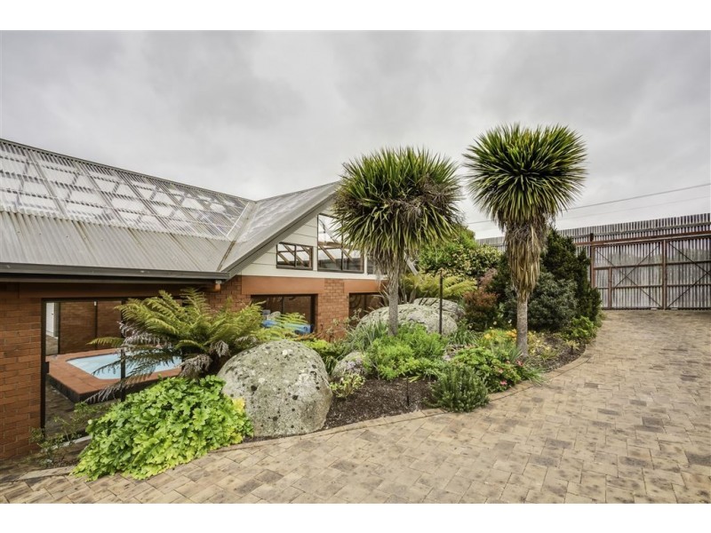 16 John Street West, Bridport TAS 7262