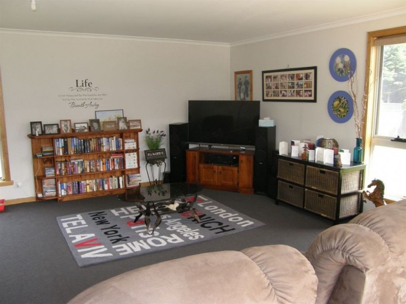 10 Edward Street, Bridport TAS 7262