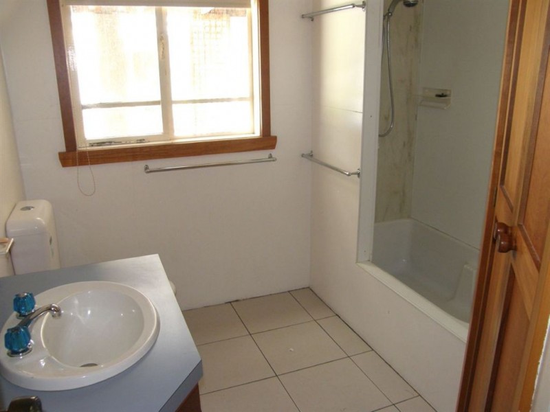 10 Edward Street, Bridport TAS 7262