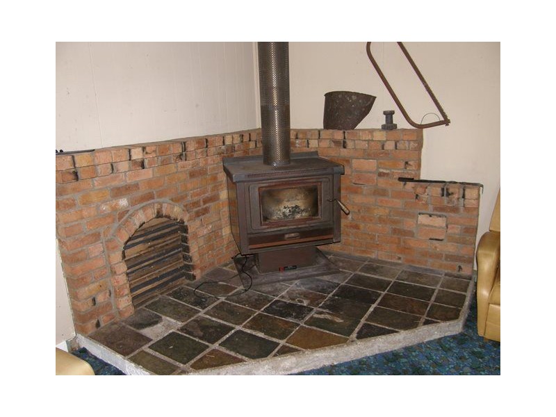 56 Main St, Derby TAS 7264