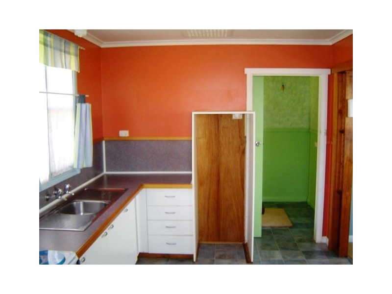 21 Button st, Scottsdale TAS 7260