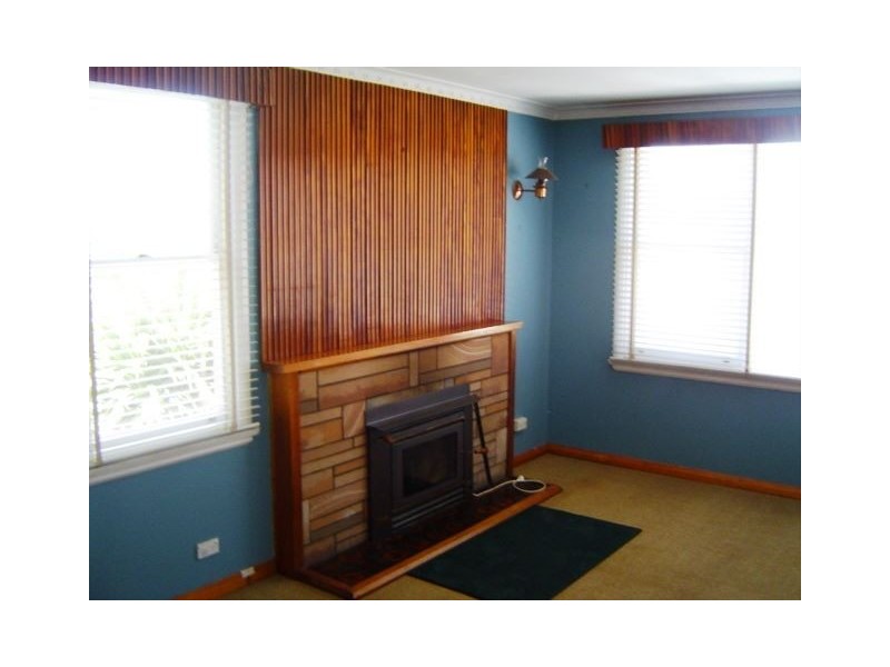 21 Button st, Scottsdale TAS 7260