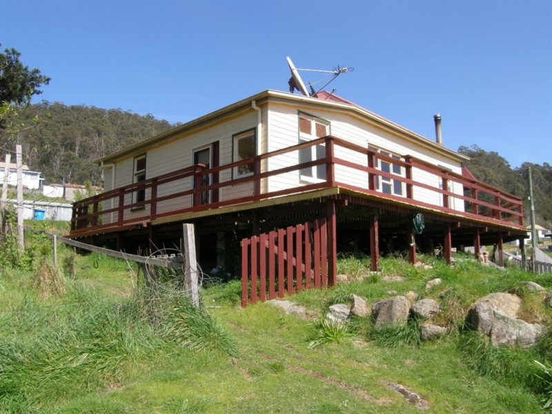 5 Cascade Dam Rd, Derby TAS 7264