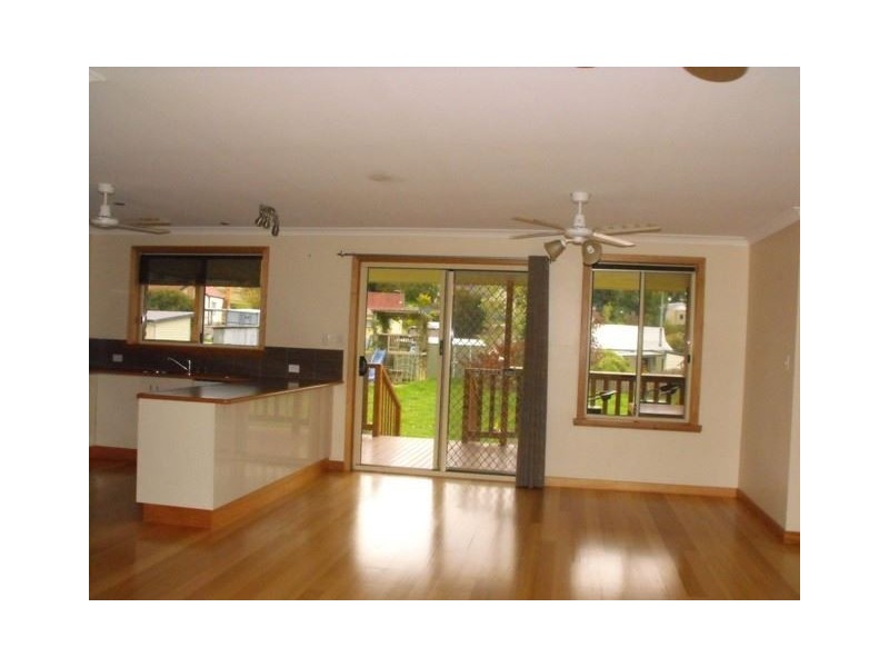 17 Frederick  St, Branxholm TAS 7261