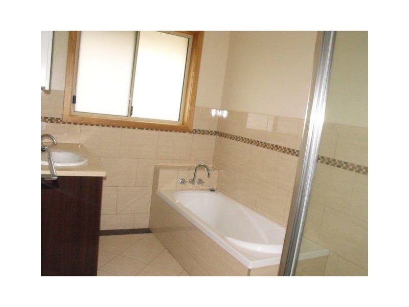 17 Frederick  St, Branxholm TAS 7261