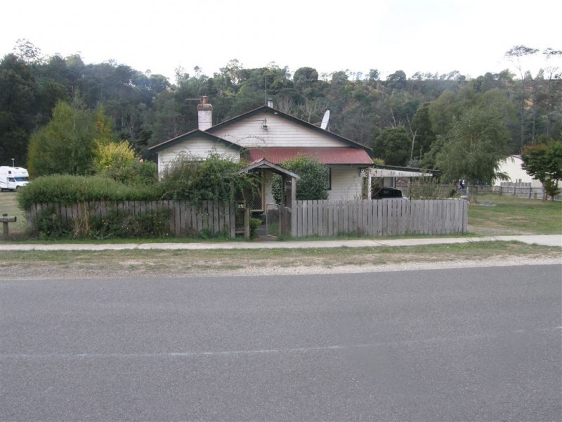 25 Main St, Derby TAS 7264