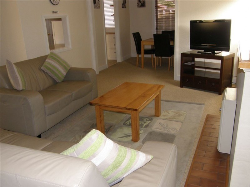 17/35 Main Street, Bridport TAS 7262