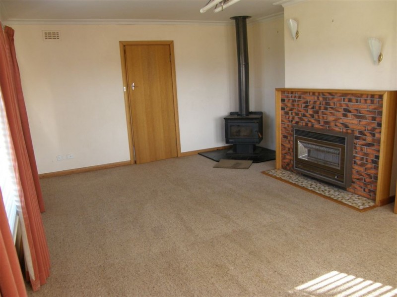 16 McLennan Street, Scottsdale TAS 7260