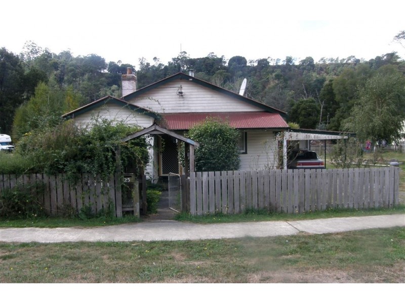 25 Main St, Derby TAS 7264