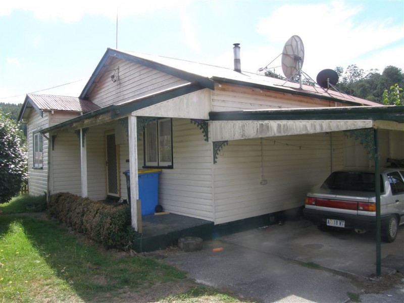 25 Main St, Derby TAS 7264