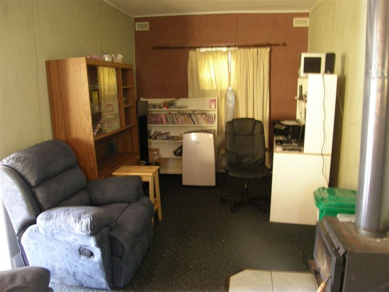 25 Main St, Derby TAS 7264