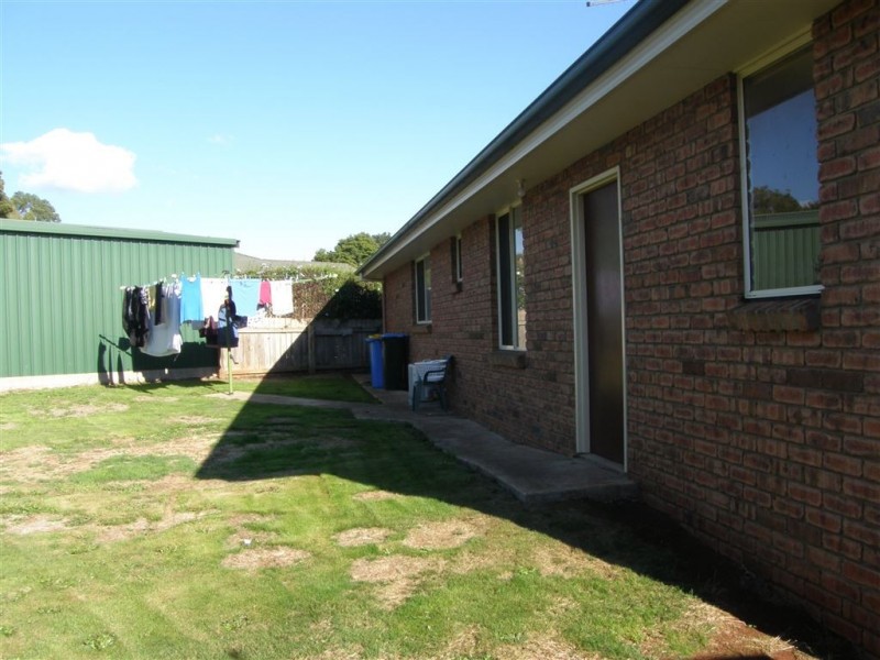 2/19 Coplestone St, Scottsdale TAS 7260