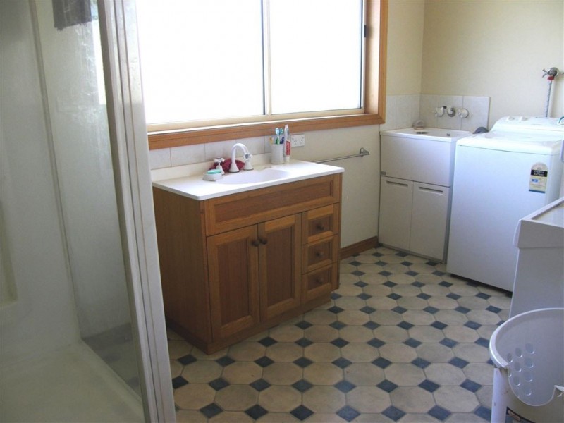 2/19 Coplestone St, Scottsdale TAS 7260