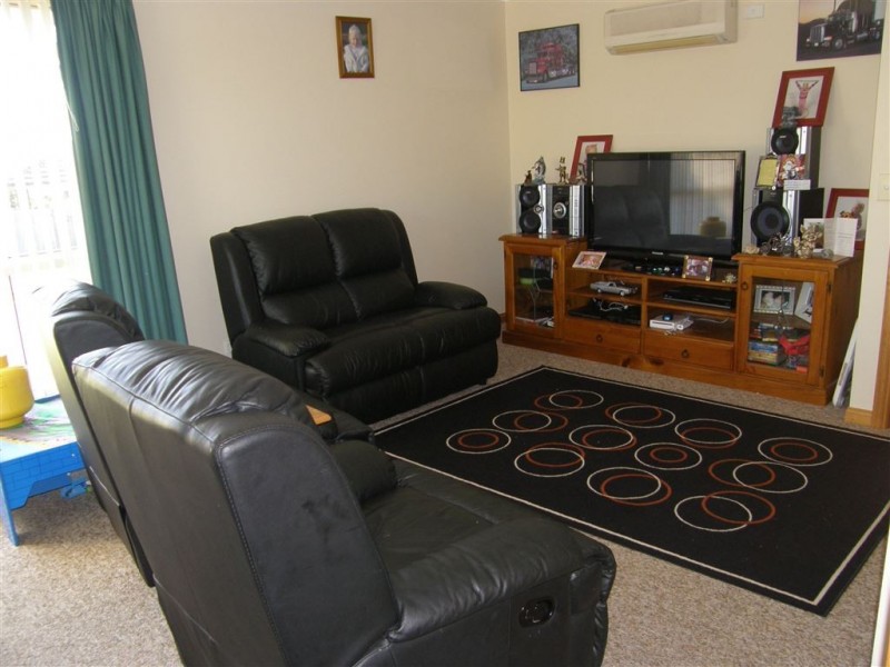 2/19 Coplestone St, Scottsdale TAS 7260