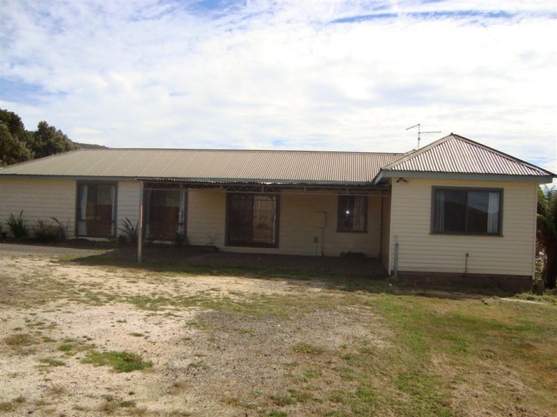 33317 Tasman Highway, Legerwood TAS 7263