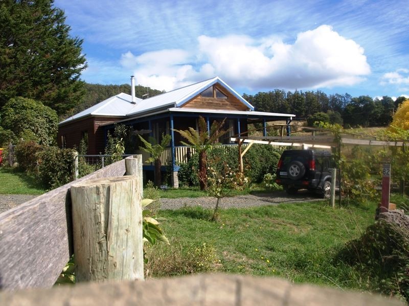 82 Lalla Road, Lilydale TAS 7268