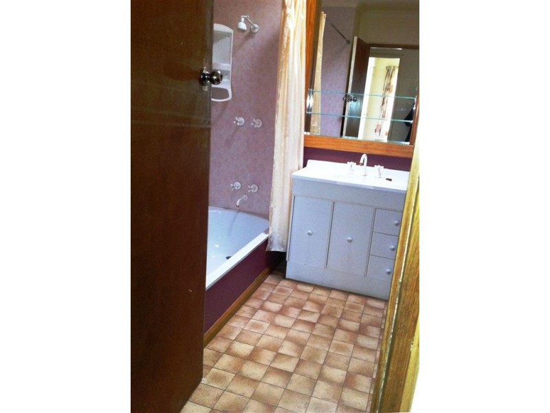 8 Elizabeth Street, Scottsdale TAS 7260