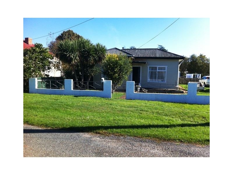 5 Diprose St, Legerwood TAS 7263