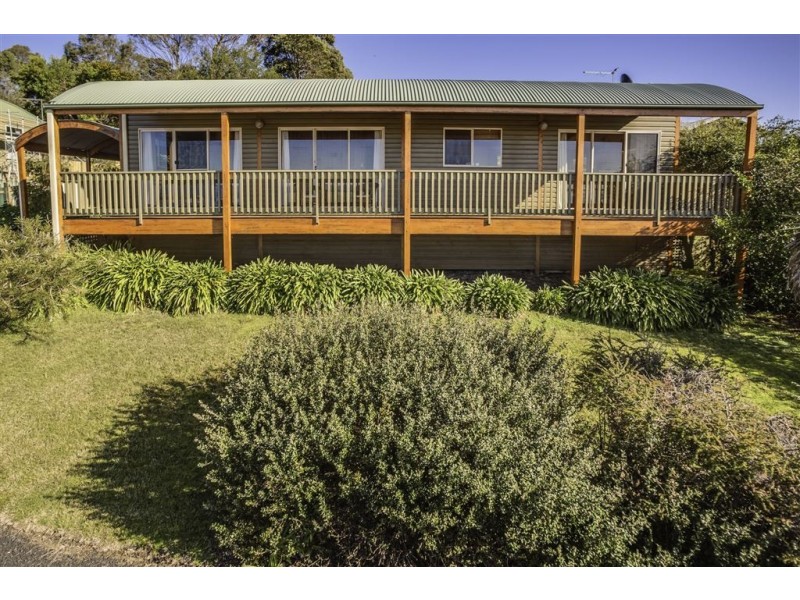 2/18 Thomas Street, Bridport TAS 7262