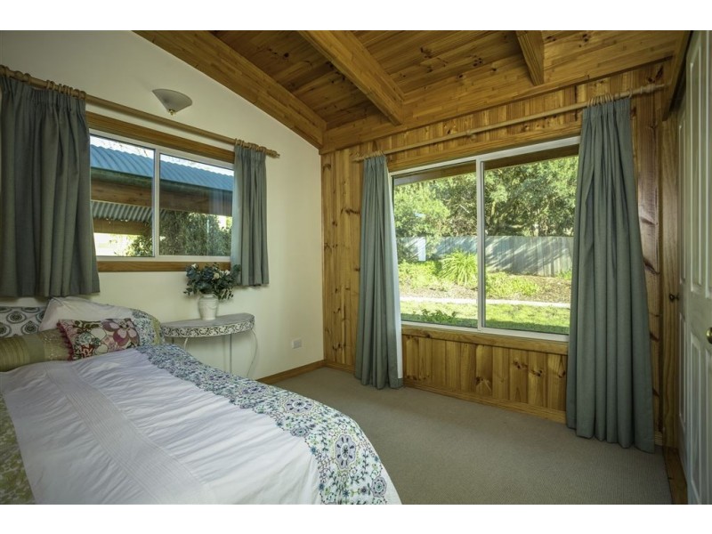 2/18 Thomas Street, Bridport TAS 7262