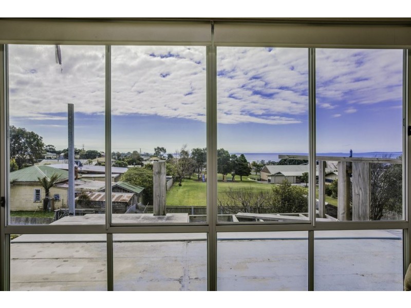 10 Thomas Street, Bridport TAS 7262