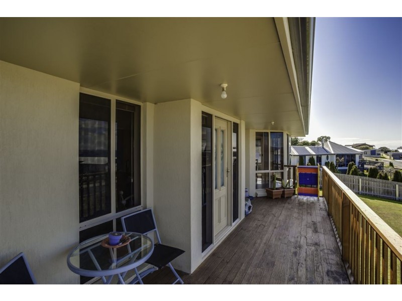 8 Andrews Place, Bridport TAS 7262