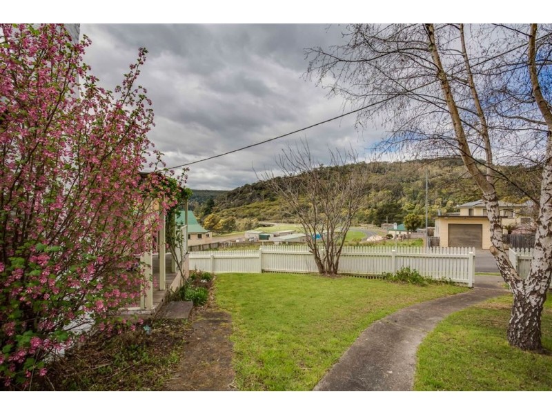 2 Krushka Street, Derby TAS 7264