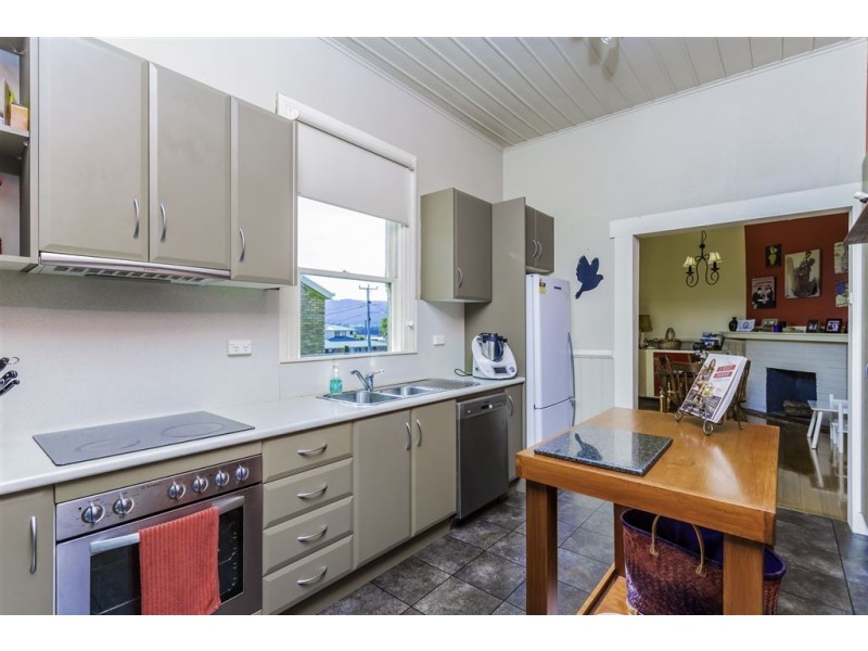 3 Hedley Street, Scottsdale TAS 7260