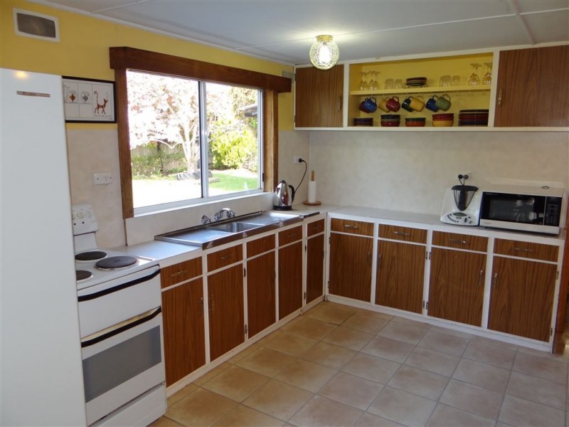 16 Gladstone Road, Herrick TAS 7264
