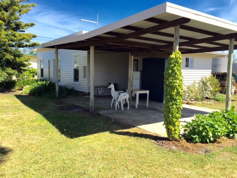 30-32 Tomahawk Drive, Tomahawk TAS 7262