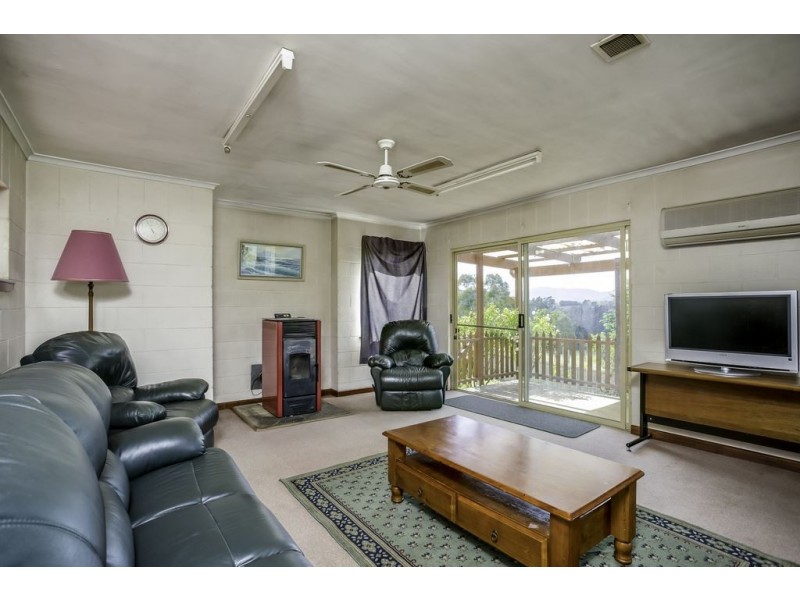 24 Ada Street, Scottsdale TAS 7260