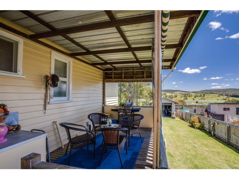 16 Albert Street, Branxholm TAS 7261