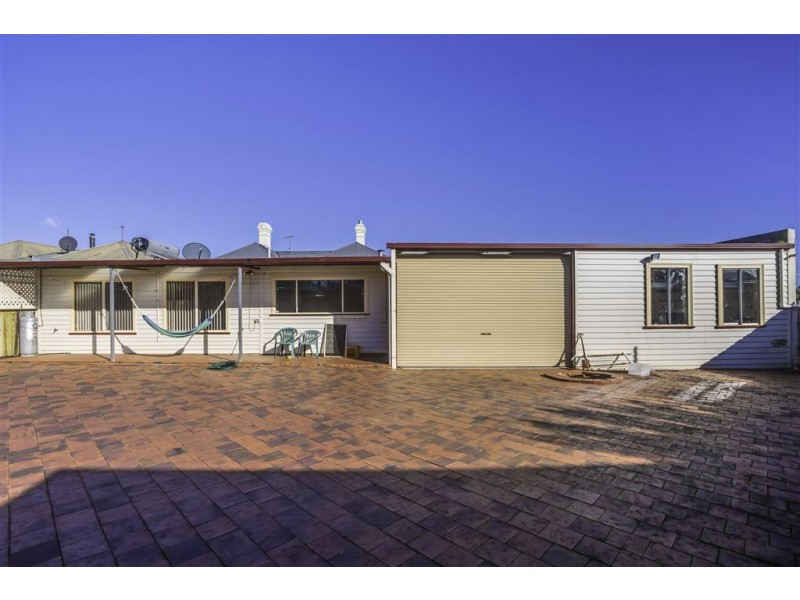 18 Charles St, Scottsdale TAS 7260