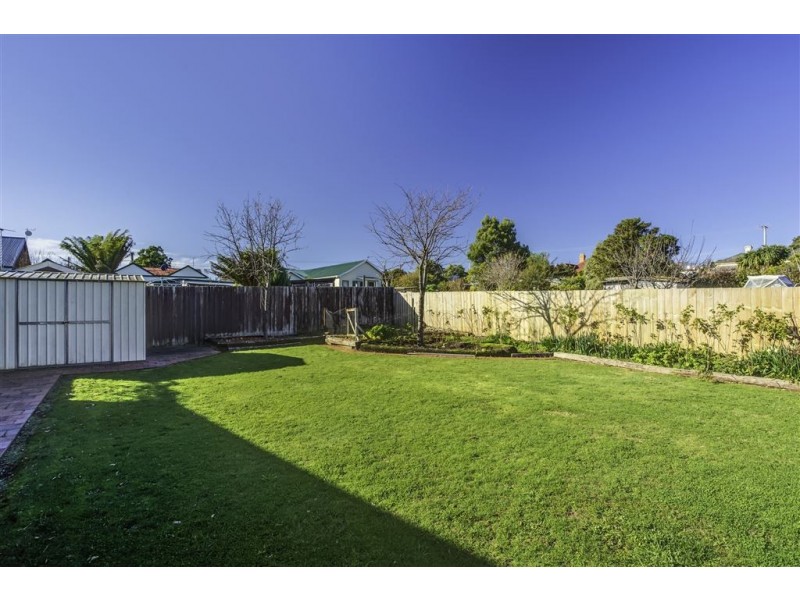 18 Charles St, Scottsdale TAS 7260