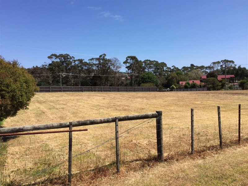 1, 2, 4/16 Emily Street, Bridport TAS 7262