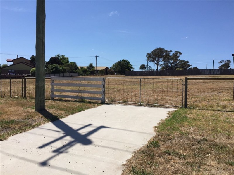 1, 2, 4/16 Emily Street, Bridport TAS 7262