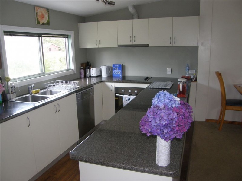 2 Charles Street, Branxholm TAS 7261