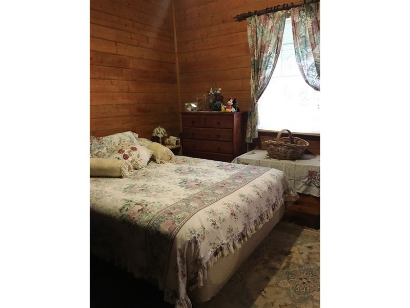 72 Main Street, Derby TAS 7264