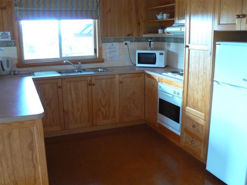 Villa 3/35 Main St, Bridport TAS 7262