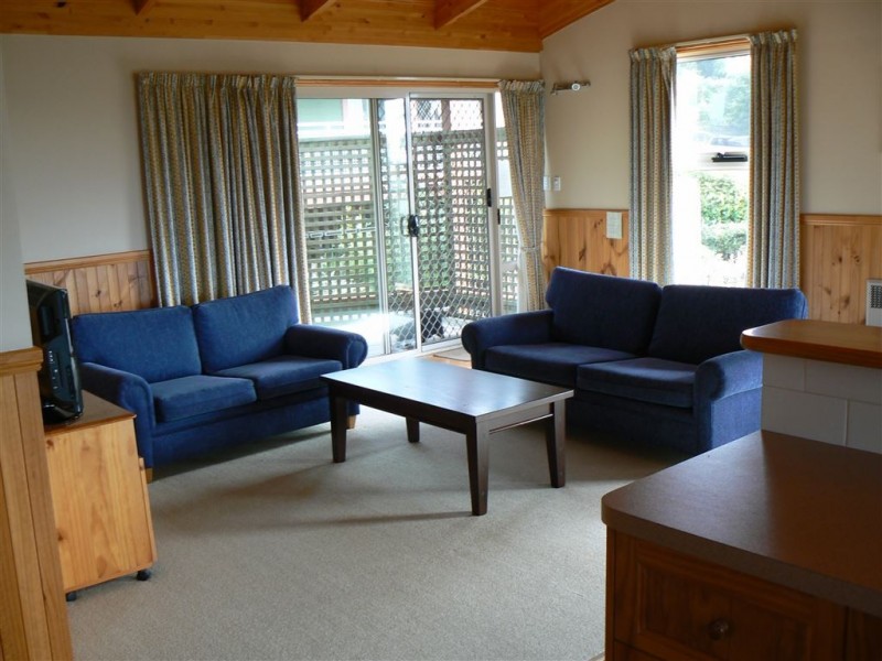 Villa 3/35 Main St, Bridport TAS 7262