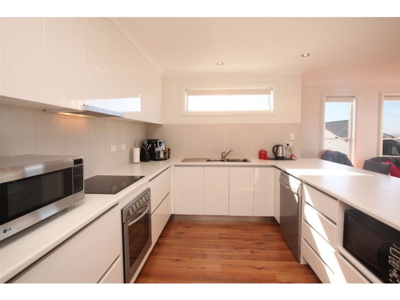 1/20 Louisa Street, Bridport TAS 7262