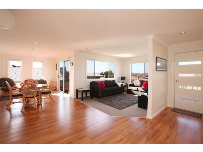 1/20 Louisa Street, Bridport TAS 7262