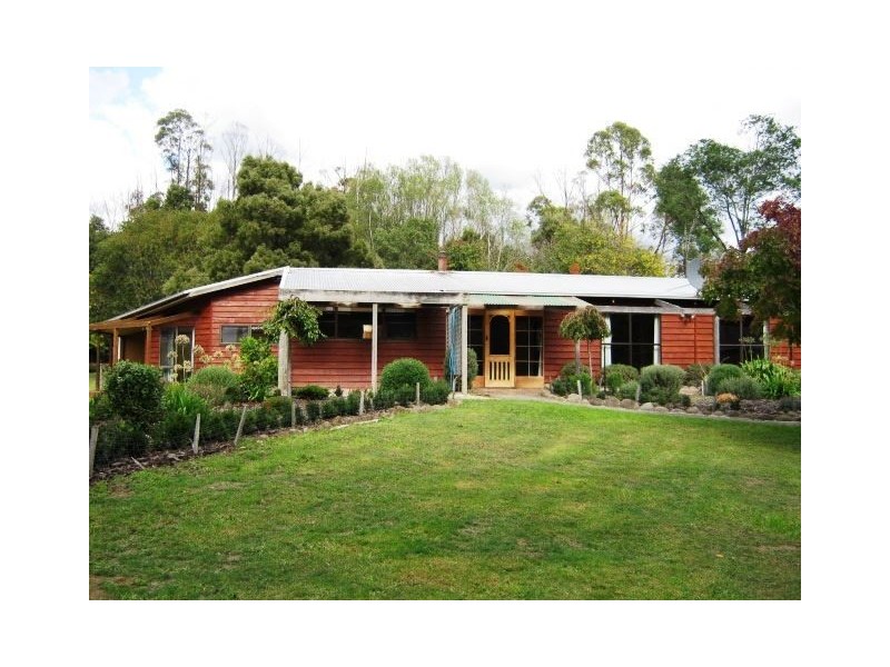65 Station Rd, Lilydale TAS 7268