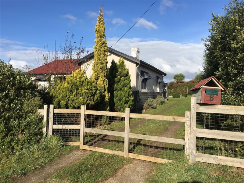 8 Diprose Street, Legerwood TAS 7263