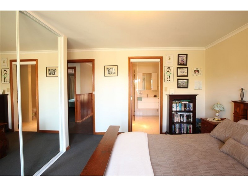 30 Holmes Court, Bridport TAS 7262