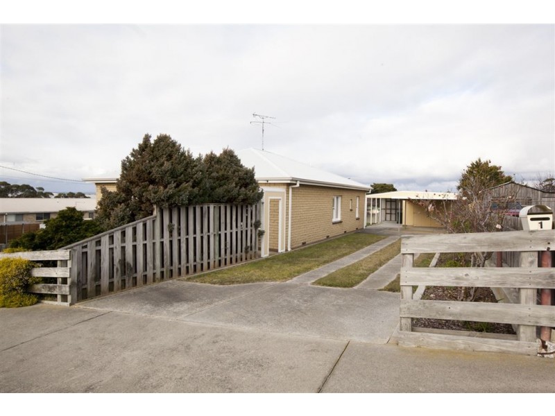 1 Henry Street, Bridport TAS 7262