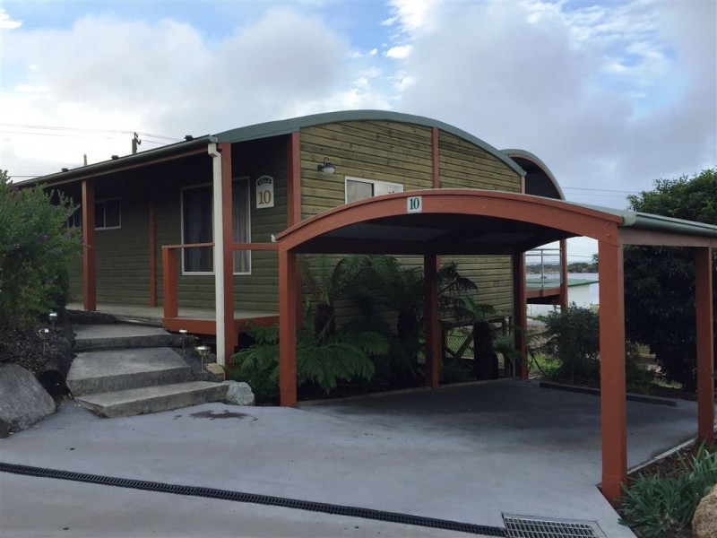 Villa 10/35 Main St, Bridport TAS 7262