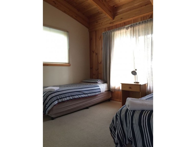 Villa 10/35 Main St, Bridport TAS 7262