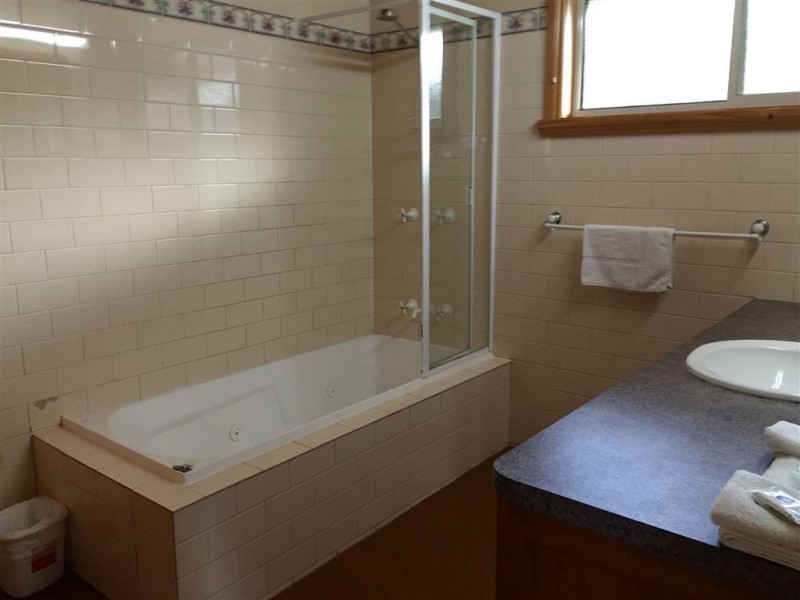 Villa 10/35 Main St, Bridport TAS 7262